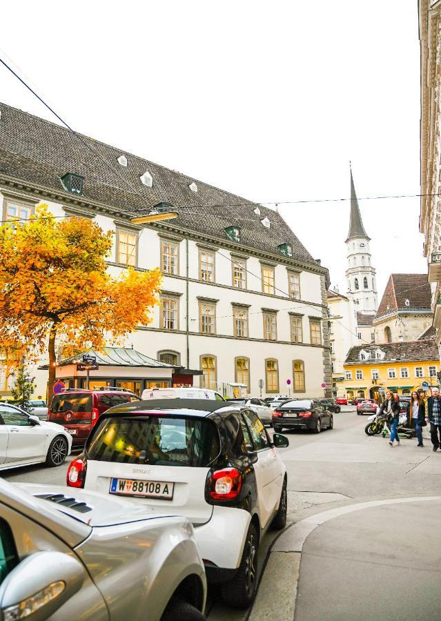 Backpacker Apartment Hofburg Vienna Exterior photo